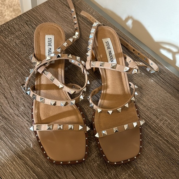 Stuffed Ankle Wrap Heels - Picture 2 of 2